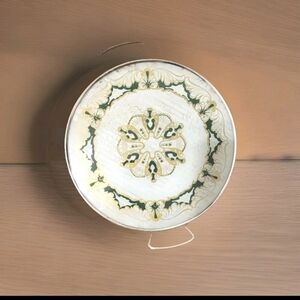 Cake Plate with Decor Under Glass *caketown*  Vintage